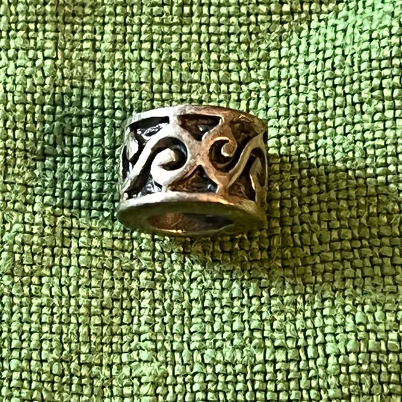 Pandora silver wave pattern charm, 1/4” x 1/4”, bead style charm, never worn - Picture 2 of 4
